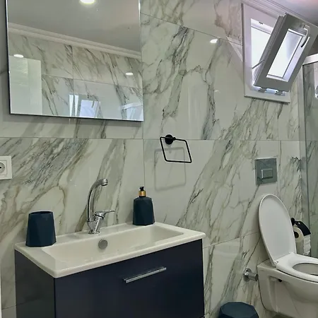 Διαμέρισμα Turgutsluxury 3
